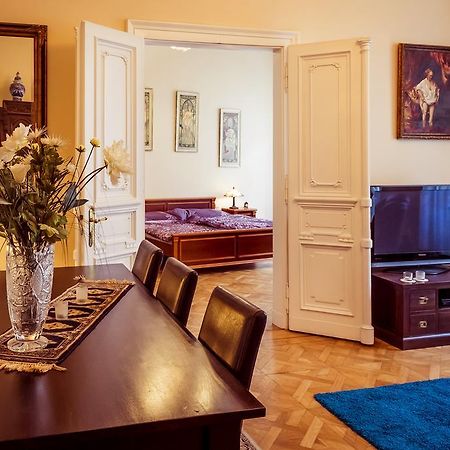 פראג Apartment Vodickova 11 מראה חיצוני תמונה